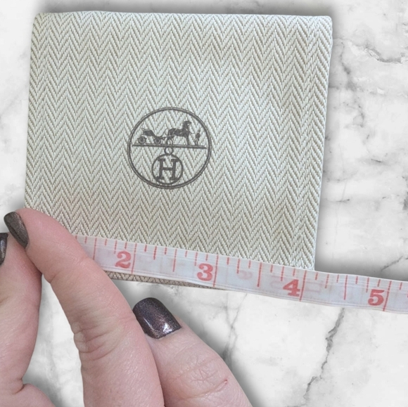 Hermes Jewelry Pouch Small Cloth Storage Bag Luxury - Picture 5 of 5